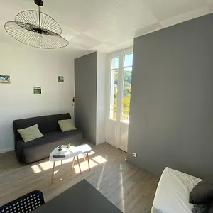 https://studio-17.hotels-rhonealpes.com